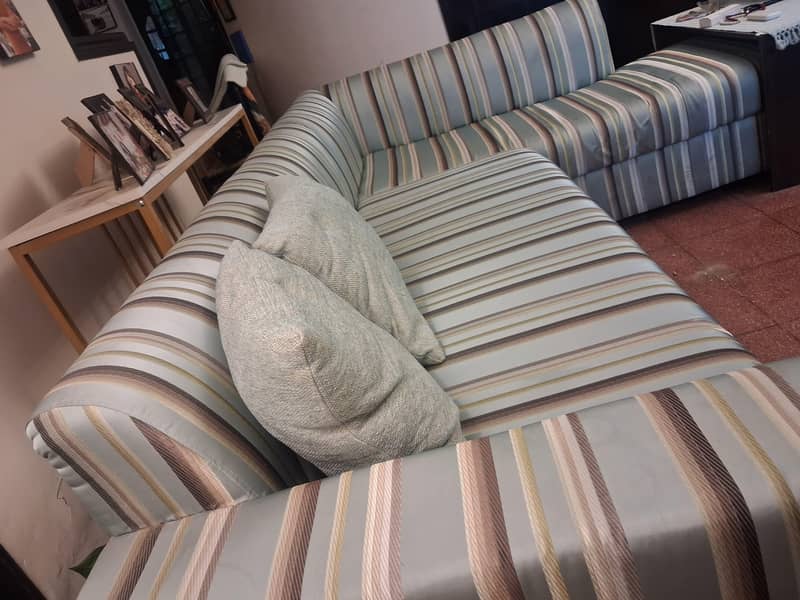 L shaped Sofa 5