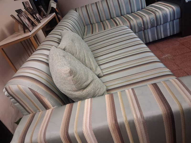 L shaped Sofa 8