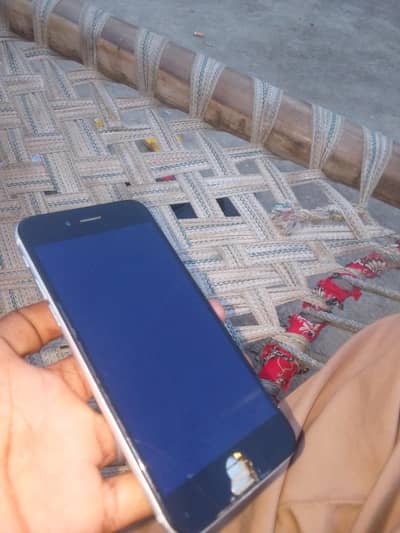 Apple iPhone 6