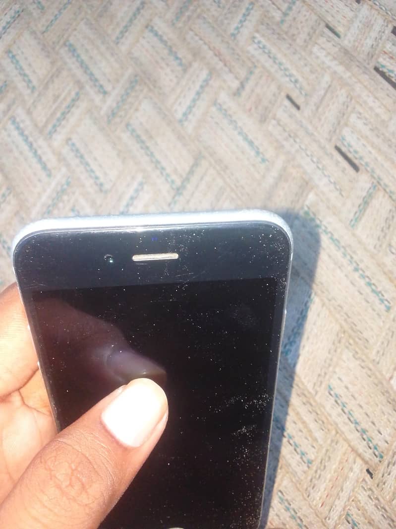 Apple iPhone 6 3