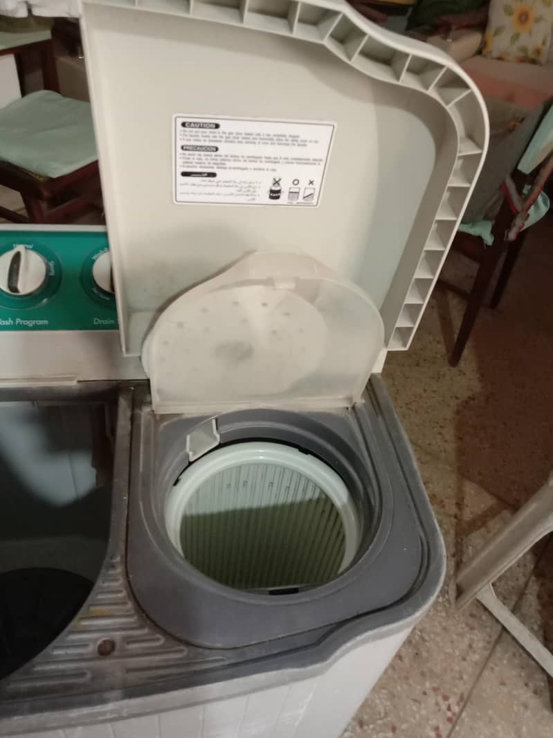 Semi Automatic washing machine 6