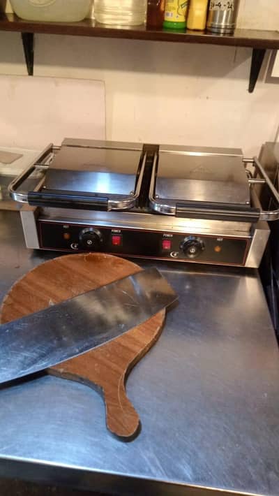 commercial  kitchen  equipment