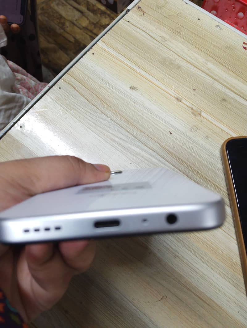 oppo a6c 1