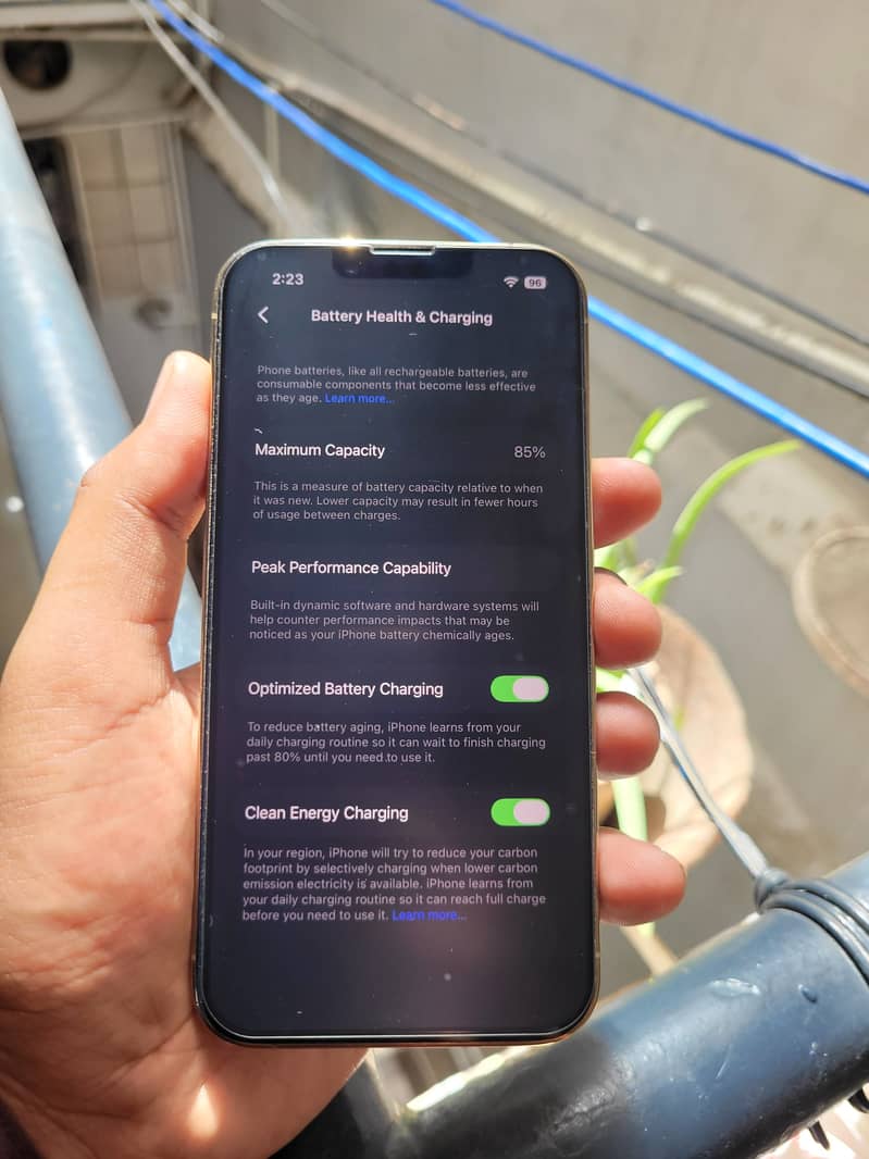 Apple iPhone 13 Pro 2