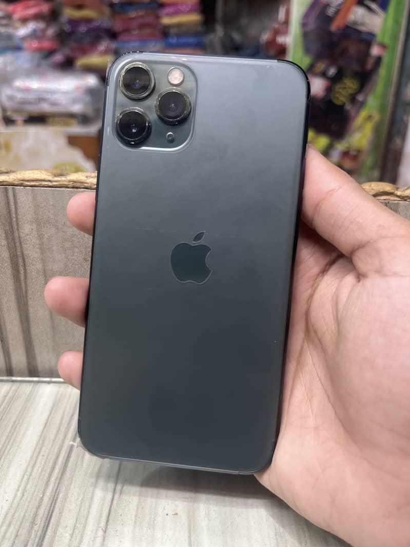 Apple iPhone 11 Pro 1