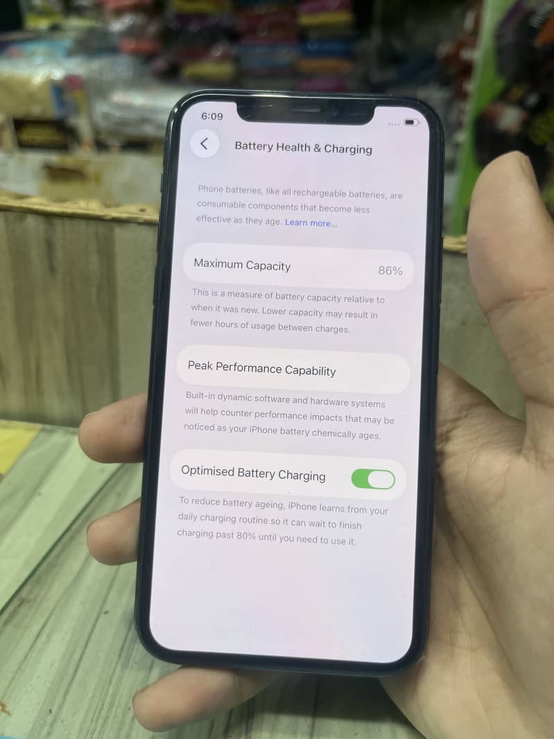 Apple iPhone 11 Pro 2
