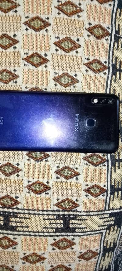 Infinix Hot 8 Lite