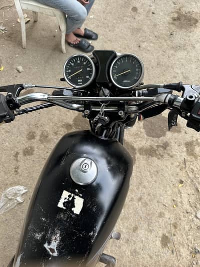 Suzuki GS 150