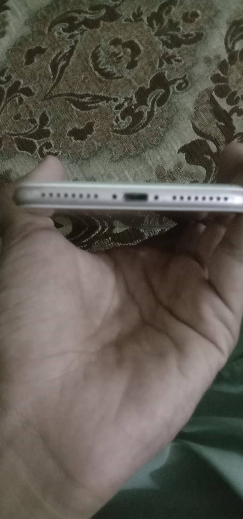 Apple iPhone 7 Plus 3