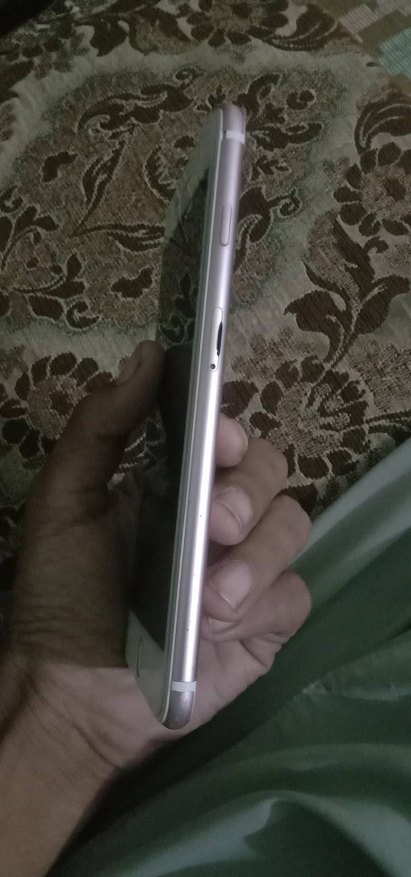 Apple iPhone 7 Plus 4