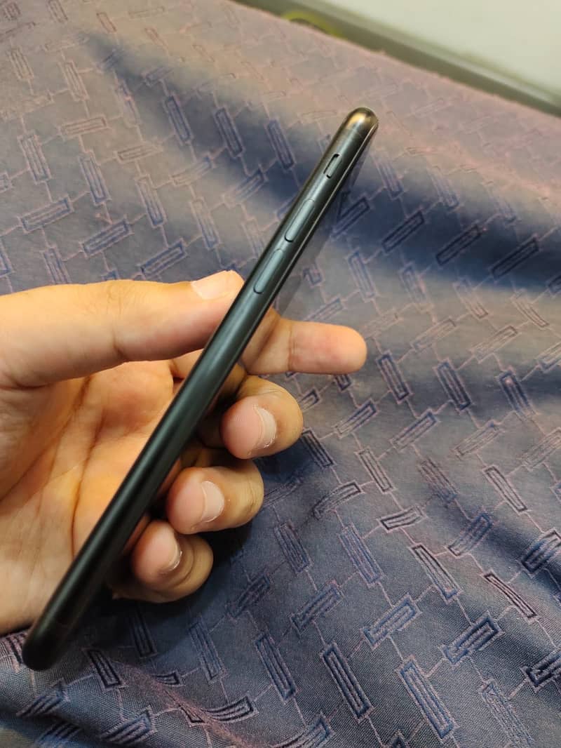 Apple iPhone SE 2