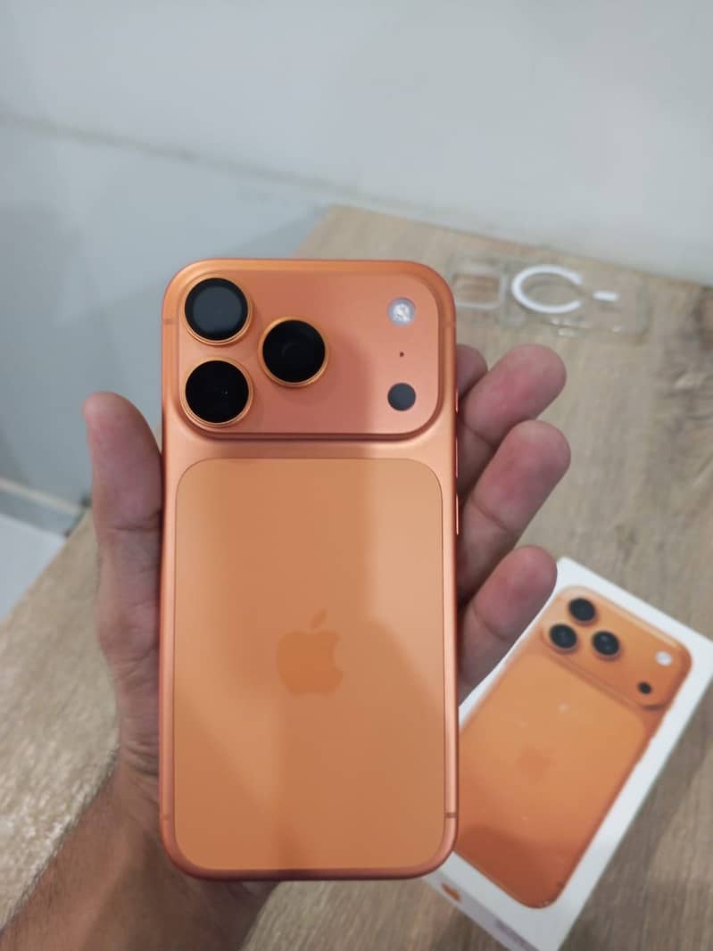 Apple iPhone 17 Pro 1