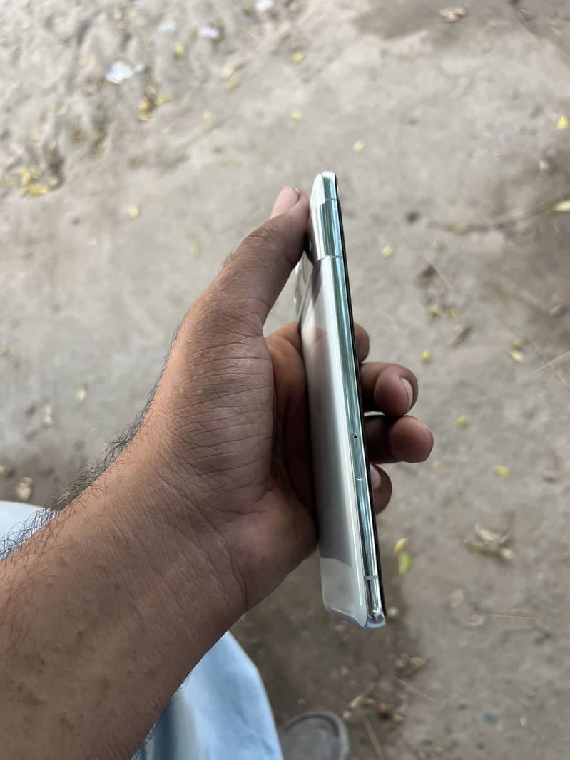 Google Pixel 7 Pro 2