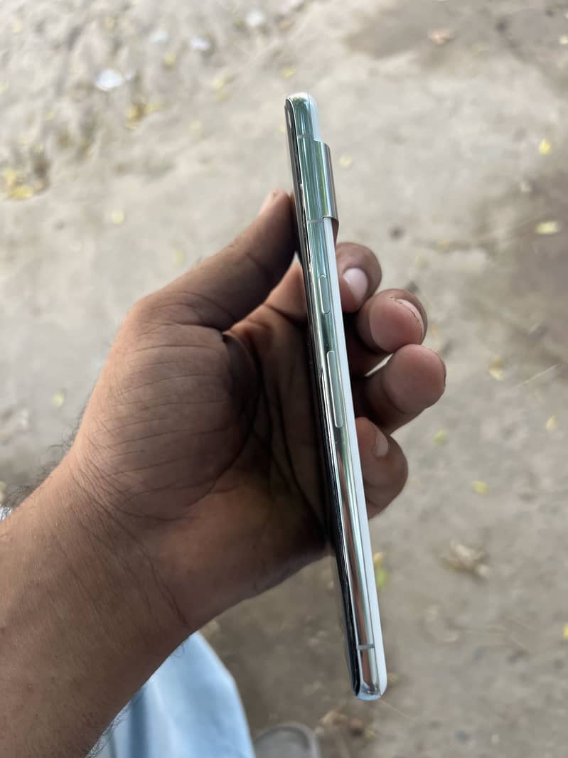 Google Pixel 7 Pro 3