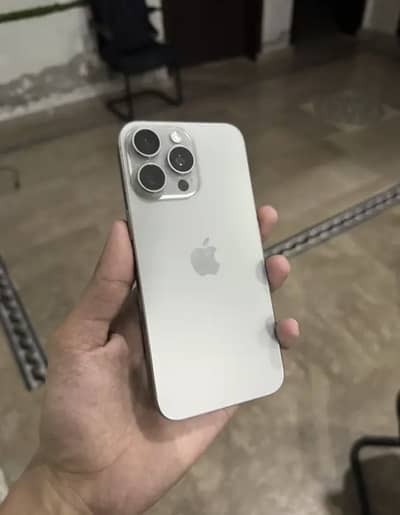 Apple iPhone 15 Pro Max 256gb JV