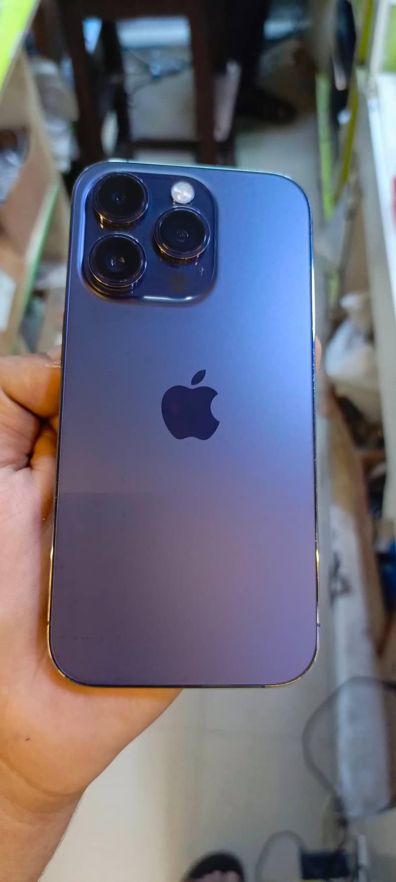 Apple iPhone 14 Pro 0