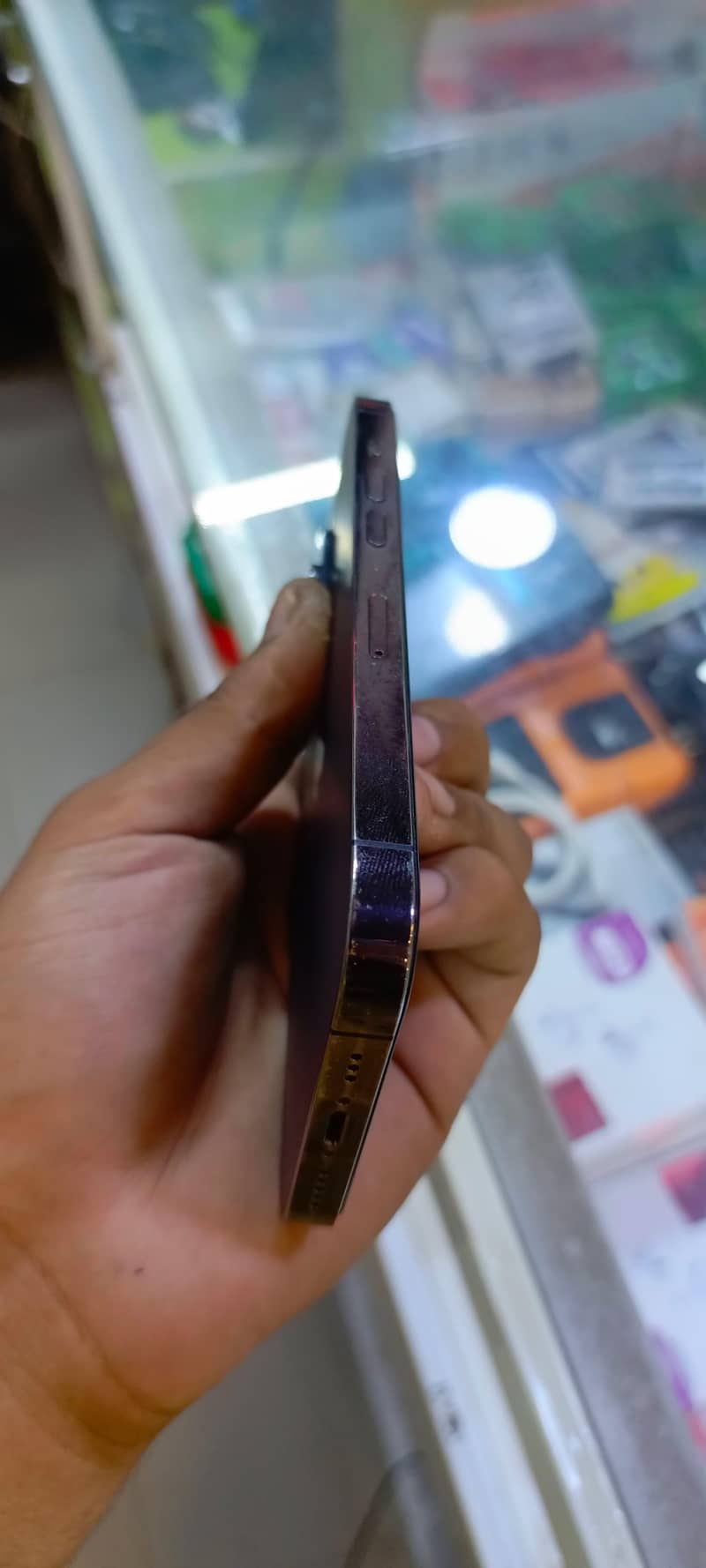 Apple iPhone 14 Pro 2