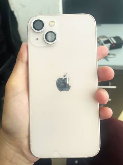 Apple iPhone 13