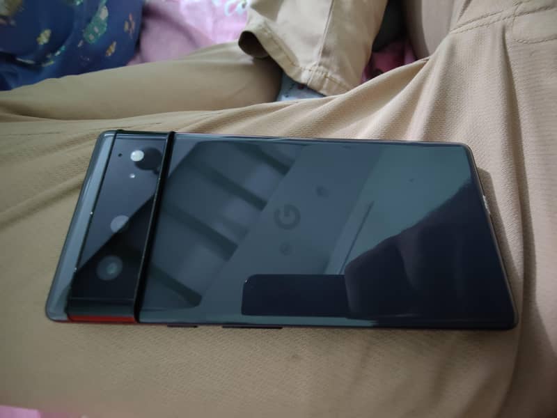 Google Pixel 6 4