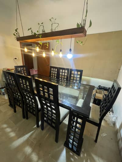Dinning table