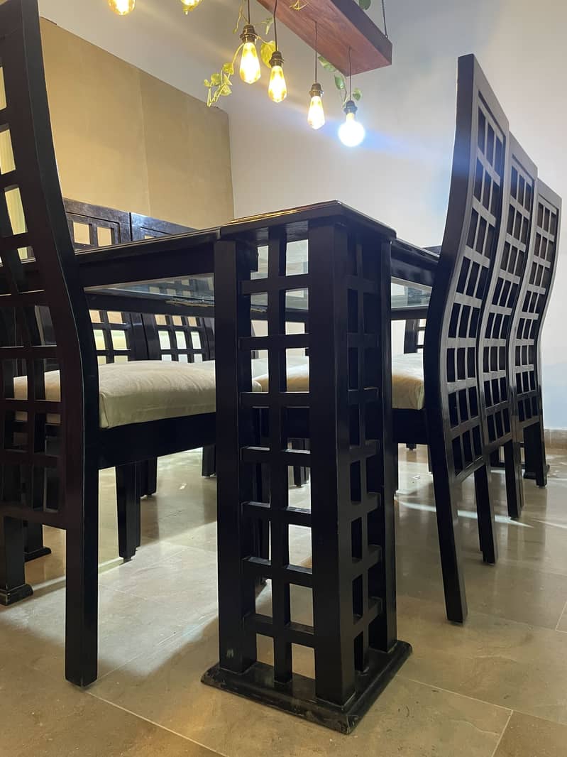 Dinning table 6