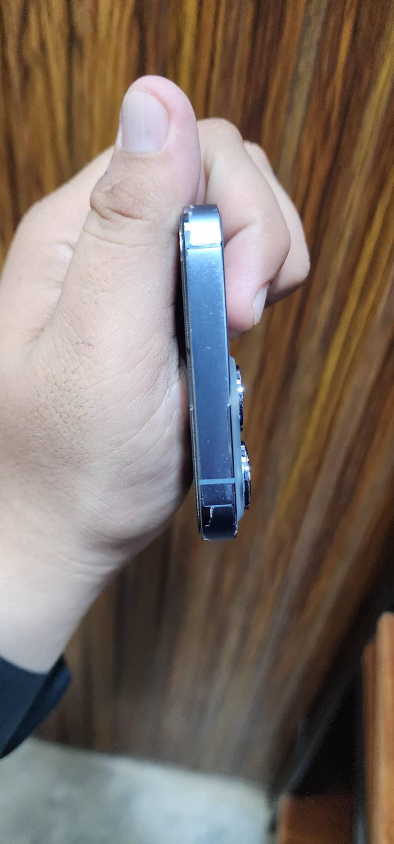 Apple iPhone 13 pro 0
