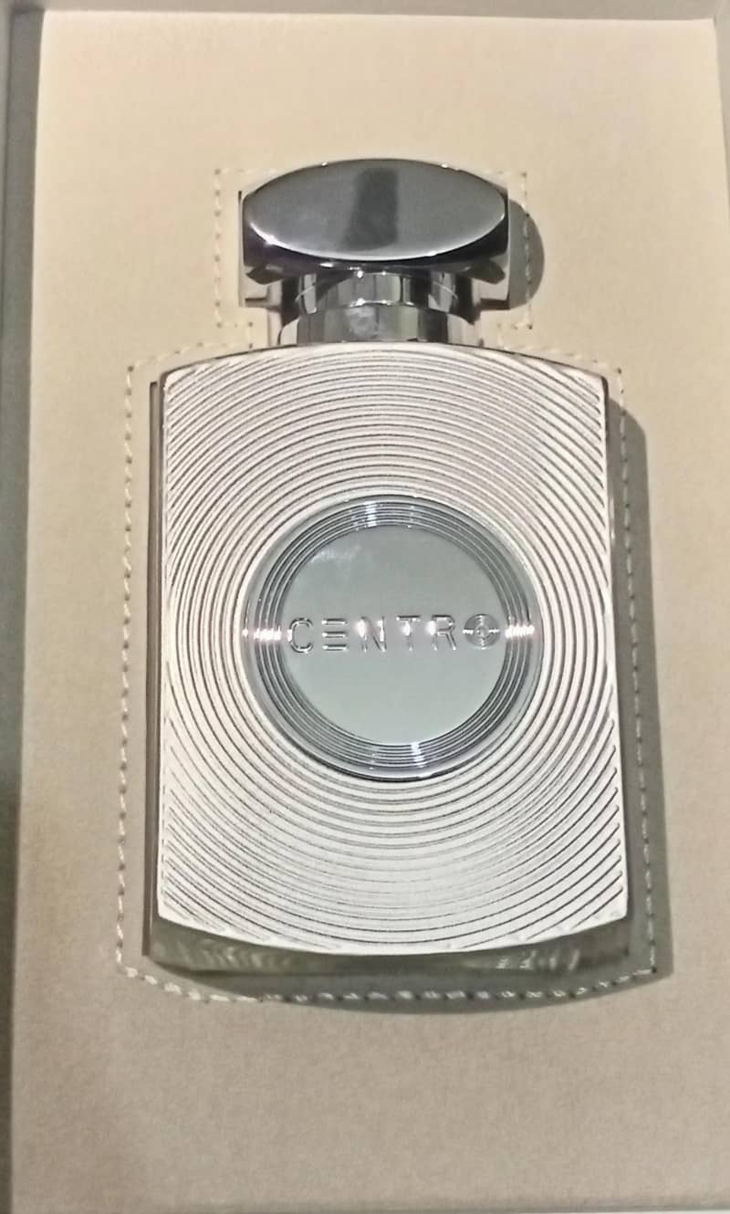 Centro EAU DE PERUM 0