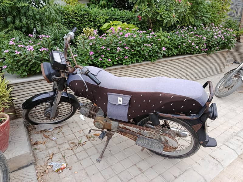 unique 70 2008 0