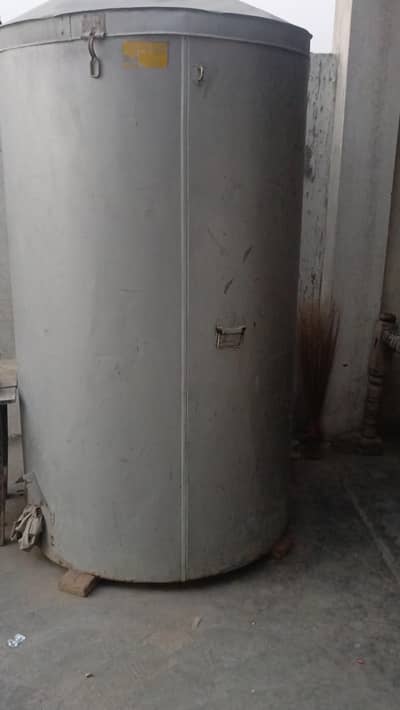 Gandum Store Karne Wala Lohe Ka Bharola -