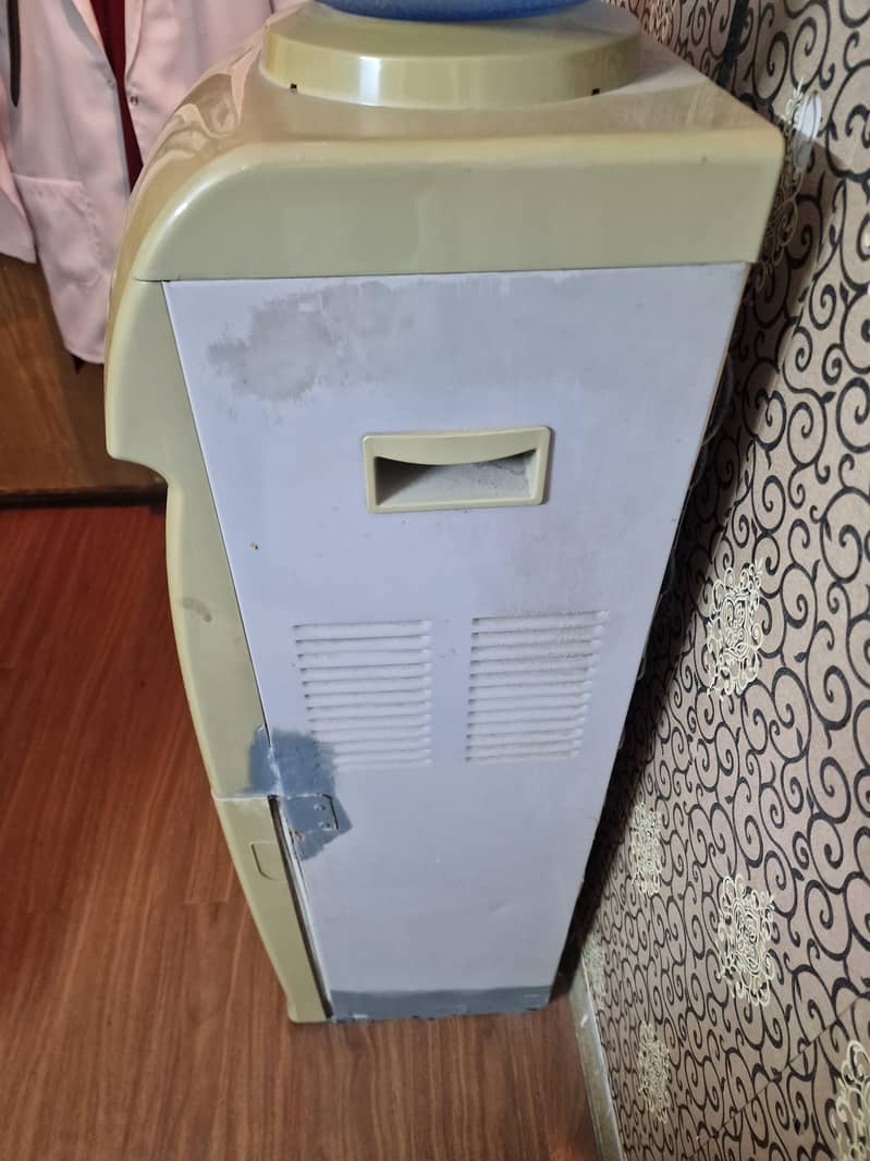 Orient Dispenser 2
