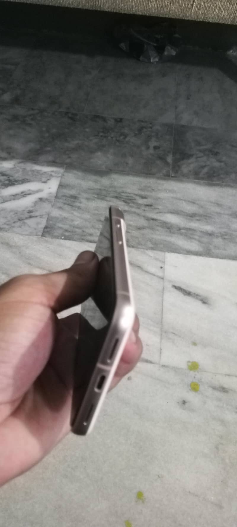 Google Pixel 8 5