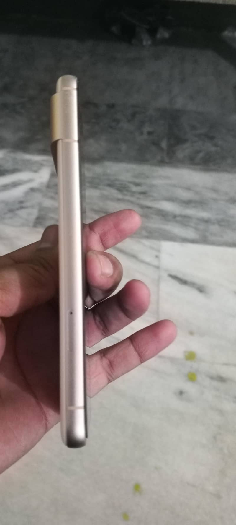 Google Pixel 8 10