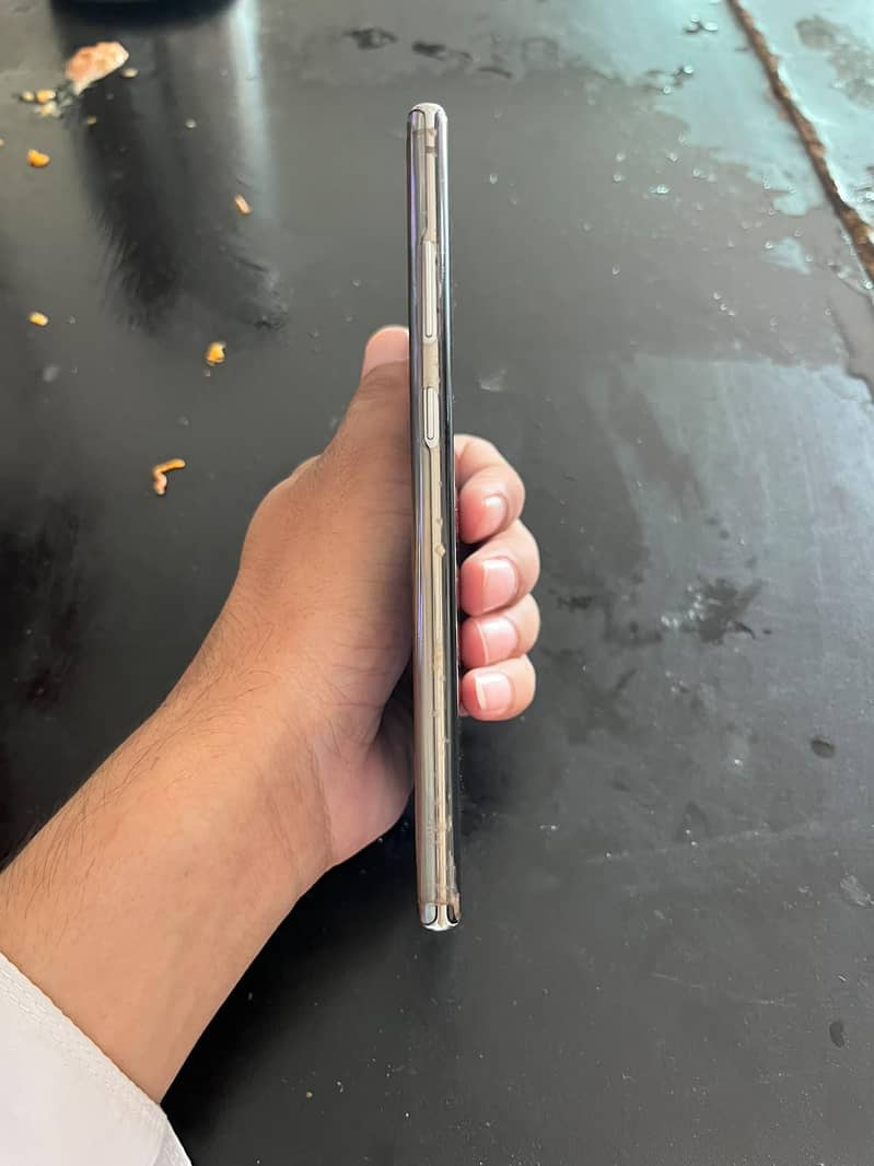 note 10 plus exchange  possible 3