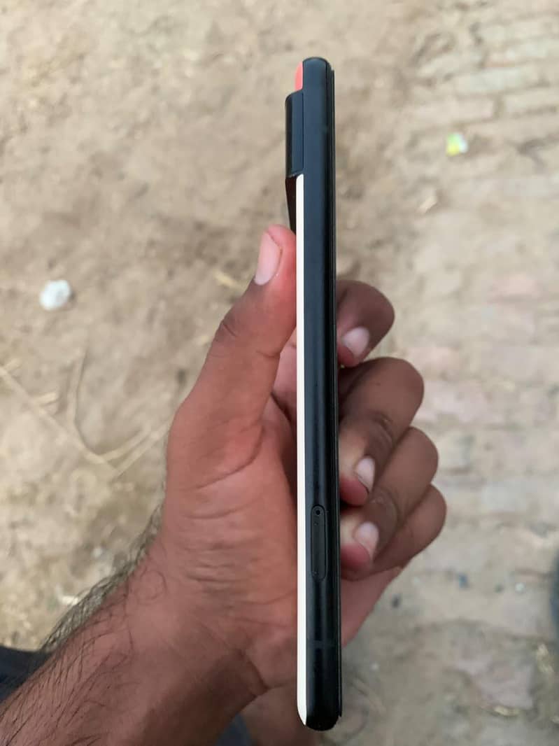 Google Pixel 6 3