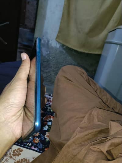 Redmi note 9 pro  lush condition with all accessories.