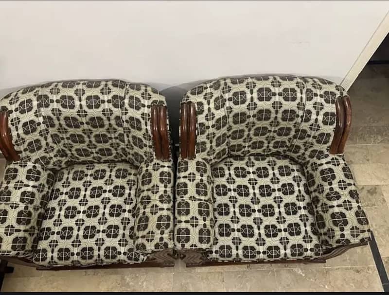 7 seater sofa 1