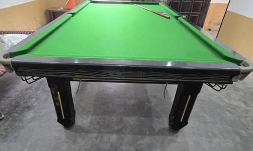 Snooker table  exact 5×10 size