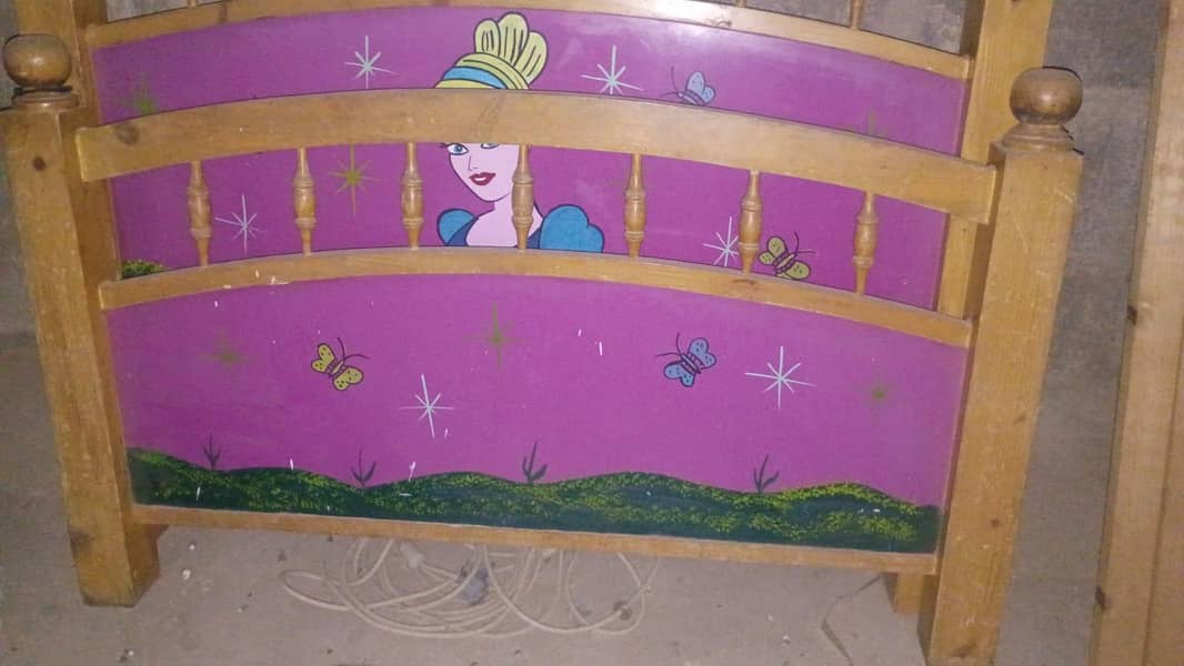Double sliding bed 0