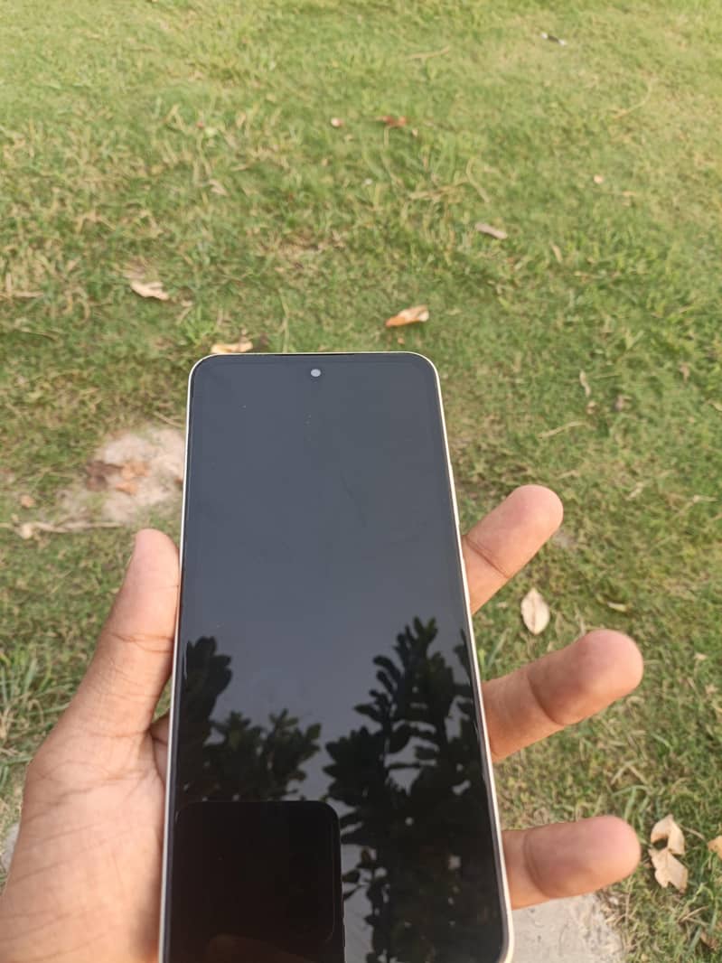 Itel S25 1