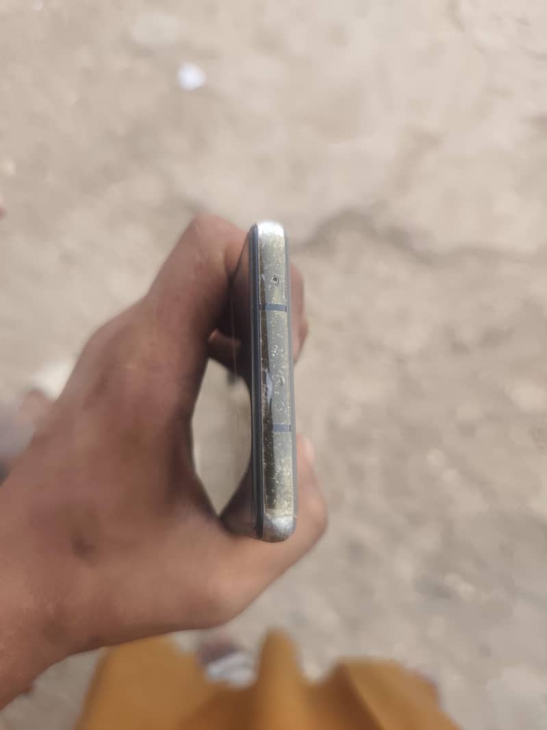 Google Pixel 6a 4