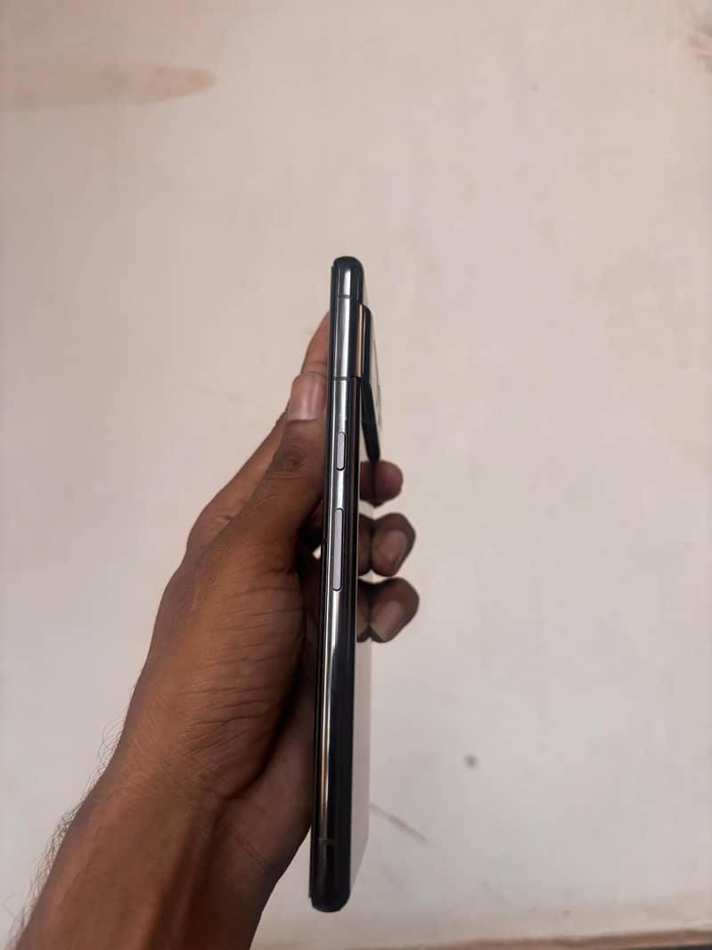 Google Pixel 7 Pro 4