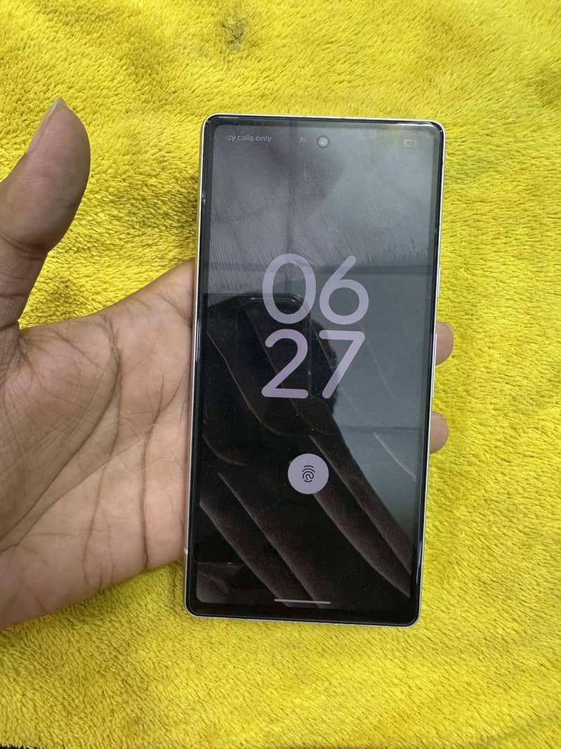 Google Pixel 7a 2