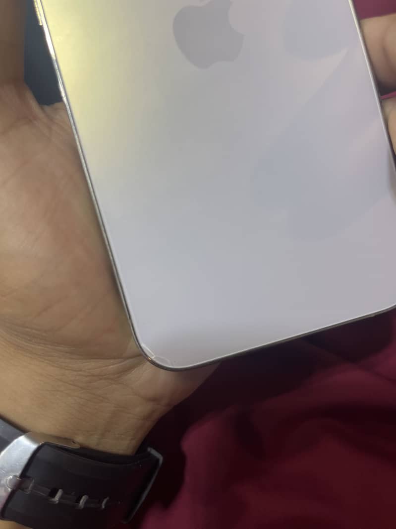 Apple iPhone 13 Pro 0