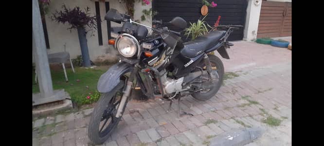 Yamaha YBRG 2019 model black color