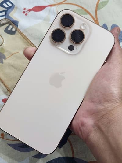 Apple iPhone 16 Pro Desert JV