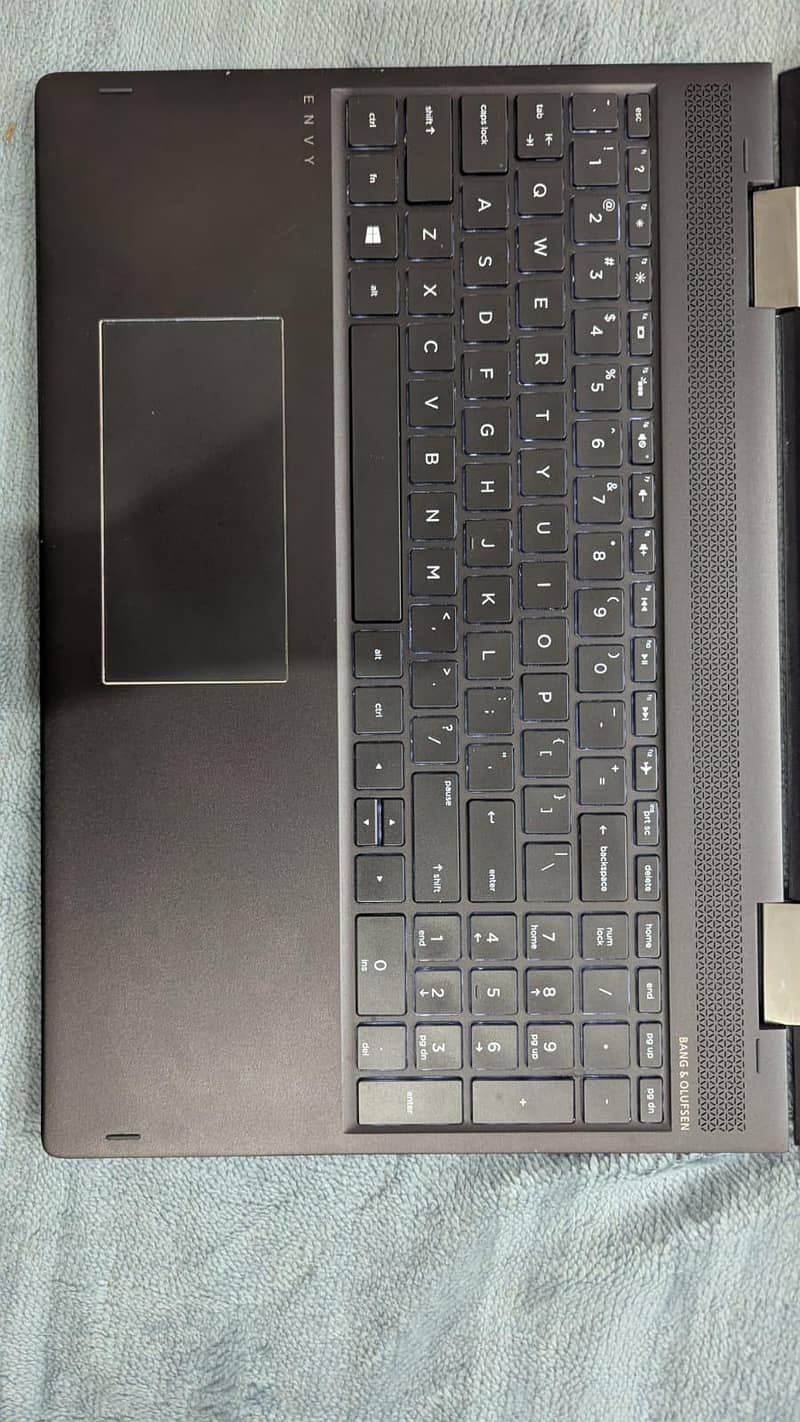 HP ryzan 5 8