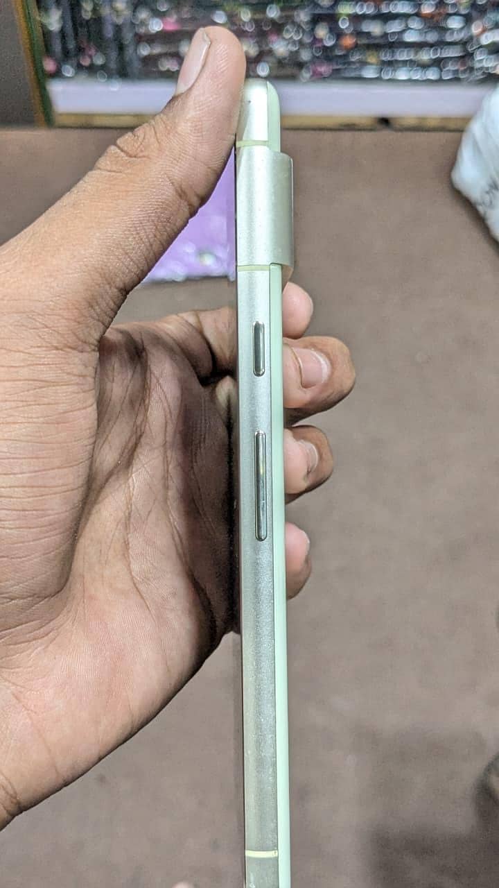 Google Pixel 7 3