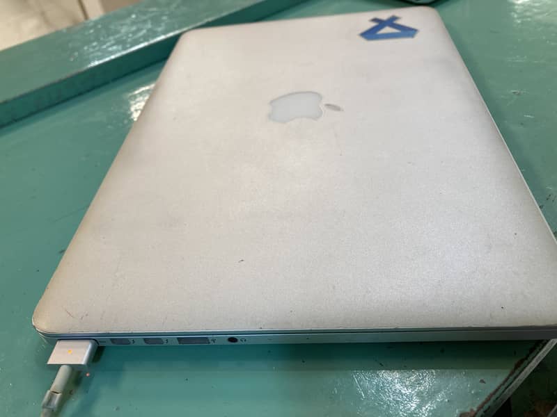 Macbook pro 2015(Early) 0