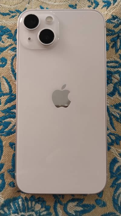Apple iPhone 13