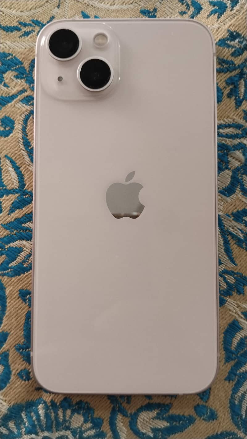 Apple iPhone 13 0